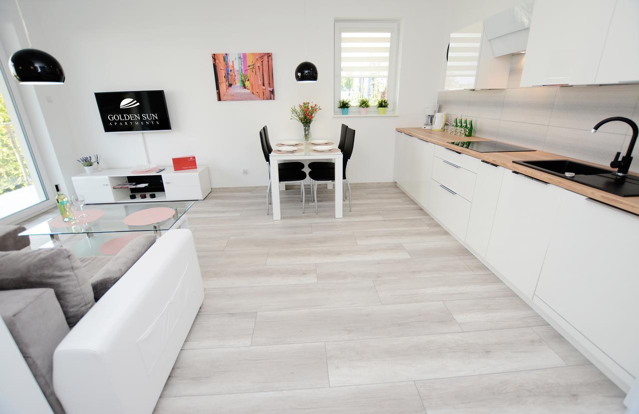 Apartament Magnolia Kołobrzeg Esterno foto