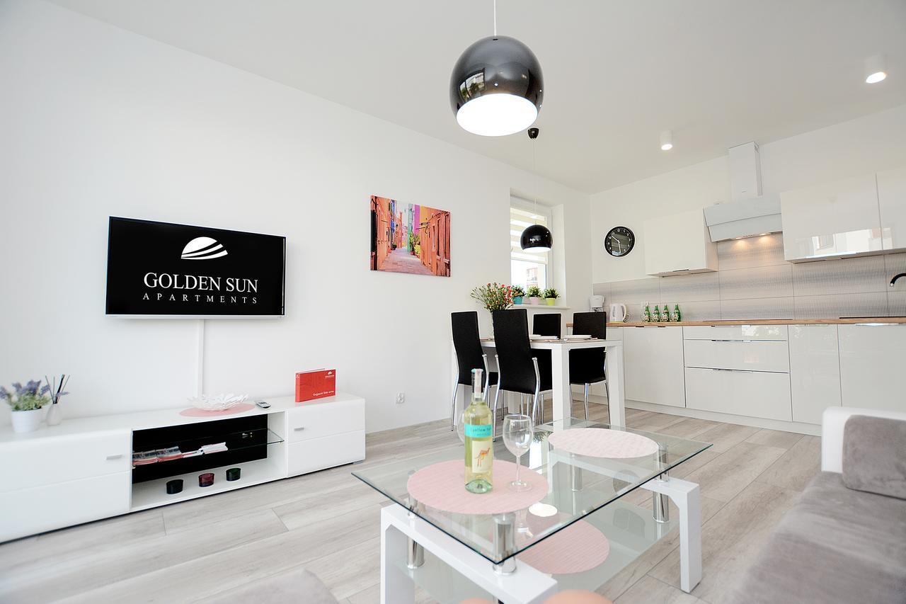 Apartament Magnolia Kołobrzeg Esterno foto